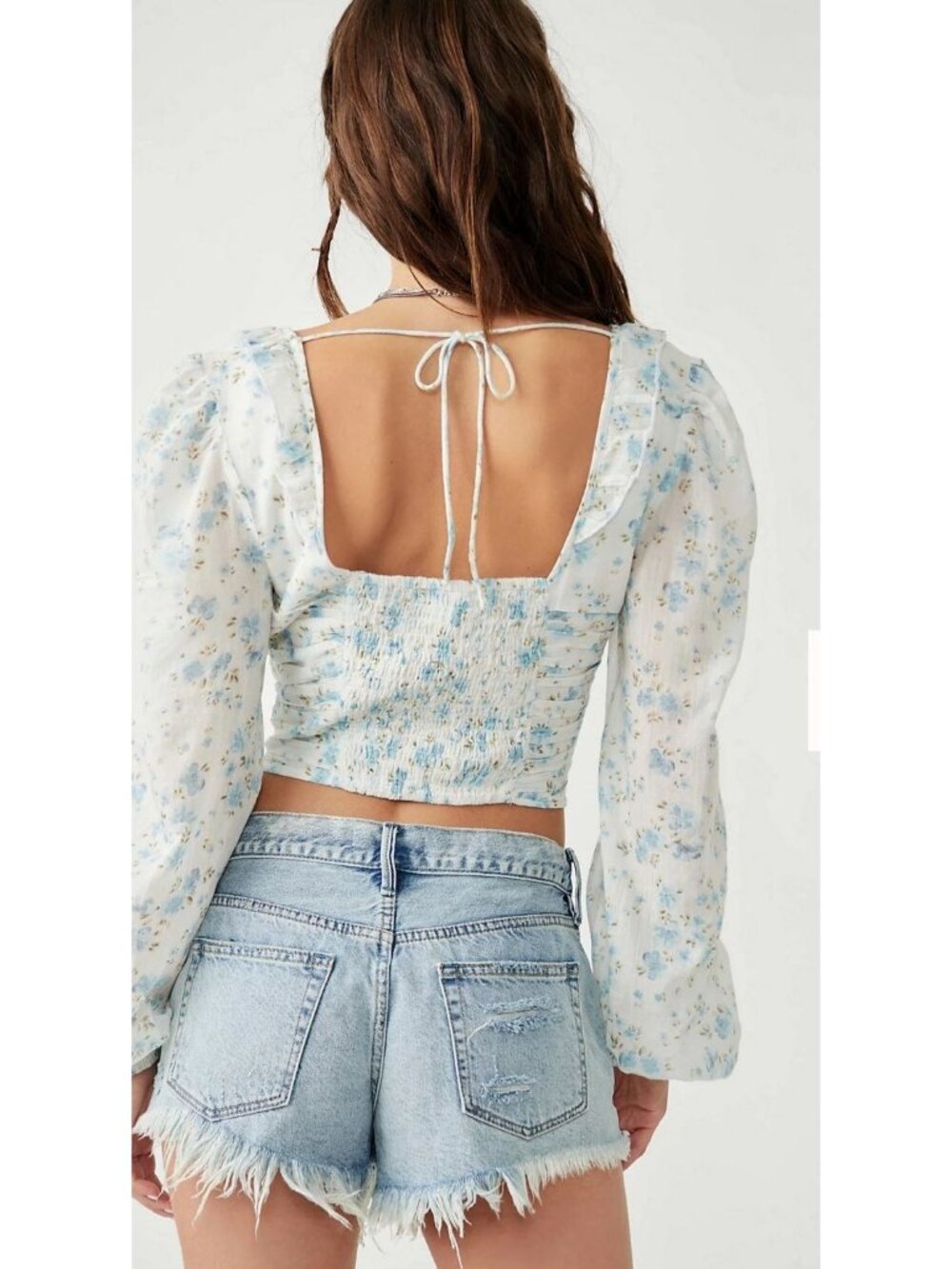 Free People Another Life White blue floral blouse size Large Romantic feminine